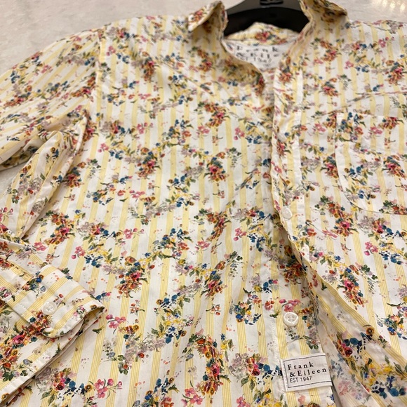 Frank & Eileen Silvio Floral Stripe Button-Up Shirt Size Small - Picture 7 of 12